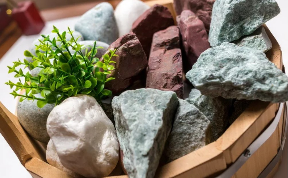 Чугун и керамика: Полноценная ли замена банным камням?