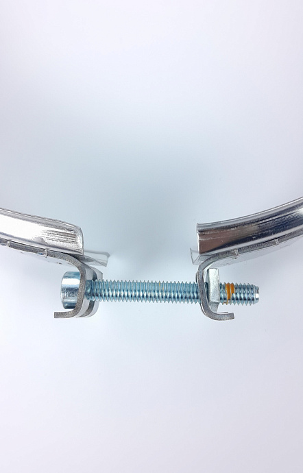 Хомут трубный ХТ-Р на болте D200 - ТФ-ФР (М)