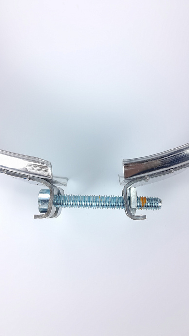 Хомут трубный ХТ-Р на болте D210 - ФР (М)