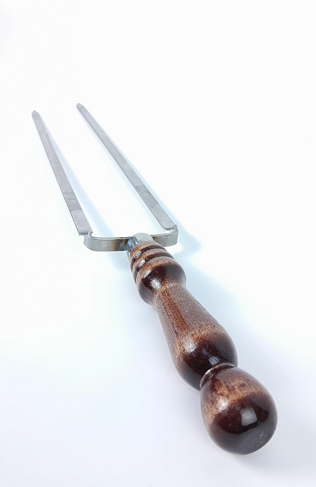 Шампур двойной с деревянной ручкой 400 мм